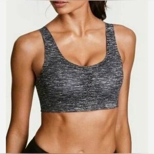 Heathered Gray Seamless Scoop Sports Bra - Women